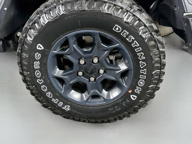 Used 2023 Jeep Wrangler Unlimited w/ Sun & Screen Package AWD/4WD image 31