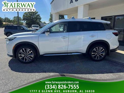 Used 2026 INFINITI QX60 Luxe w/ Cargo Package AWD/4WD image 9