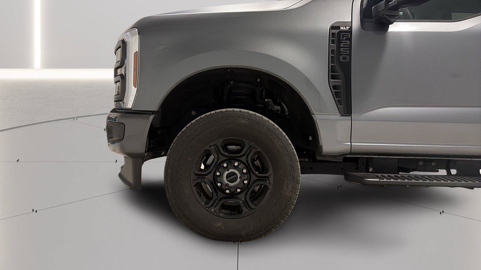 Used 2024 Ford F250 XLT w/ XLT Premium Package AWD/4WD image 24