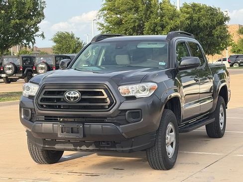 Used 2023 Toyota Tacoma SR AWD/4WD image 3