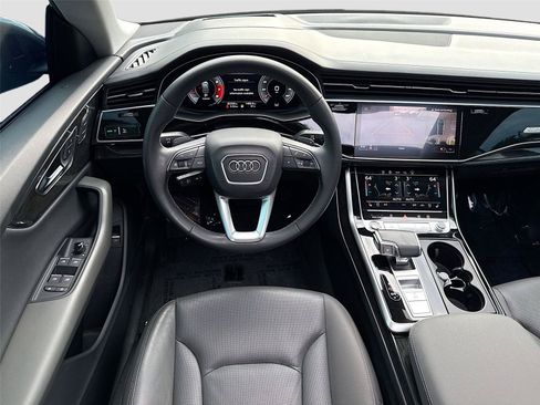 Used 2021 Audi Q8 Prestige AWD/4WD image 24