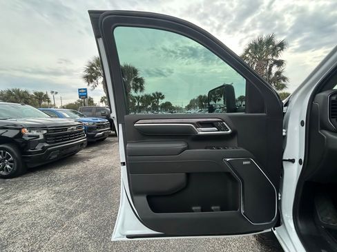 New 2026 Chevrolet Silverado 3500 LTZ w/ LTZ Plus Package AWD/4WD image 27