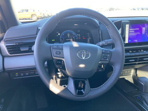 Certified 2026 Toyota Camry SE image 11