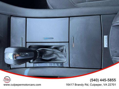 Used 2015 Ford Taurus SEL w/ Equipment Group 201A FWD image 24