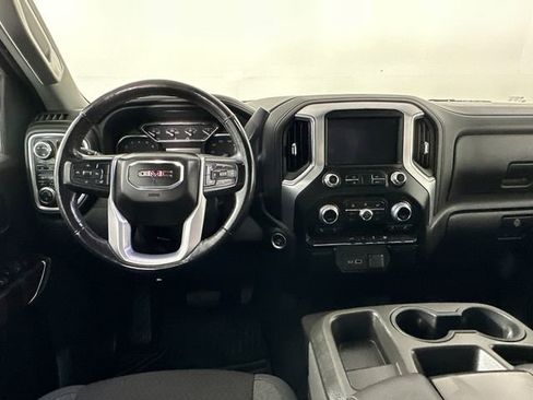 Used 2022 GMC Sierra 1500 Elevation image 15