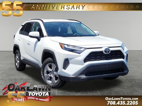 Certified 2025 Toyota RAV4 XLE AWD/4WD image 1
