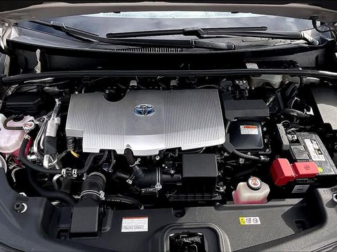 Used 2021 Toyota Prius Prime LE image 13