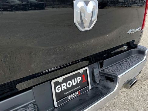 Used 2019 RAM 1500 Limited image 9