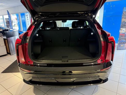 New 2025 Chevrolet Blazer EV RS image 12