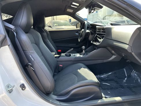 Used 2026 Nissan Z Performance w/ Floor Mat Package image 14