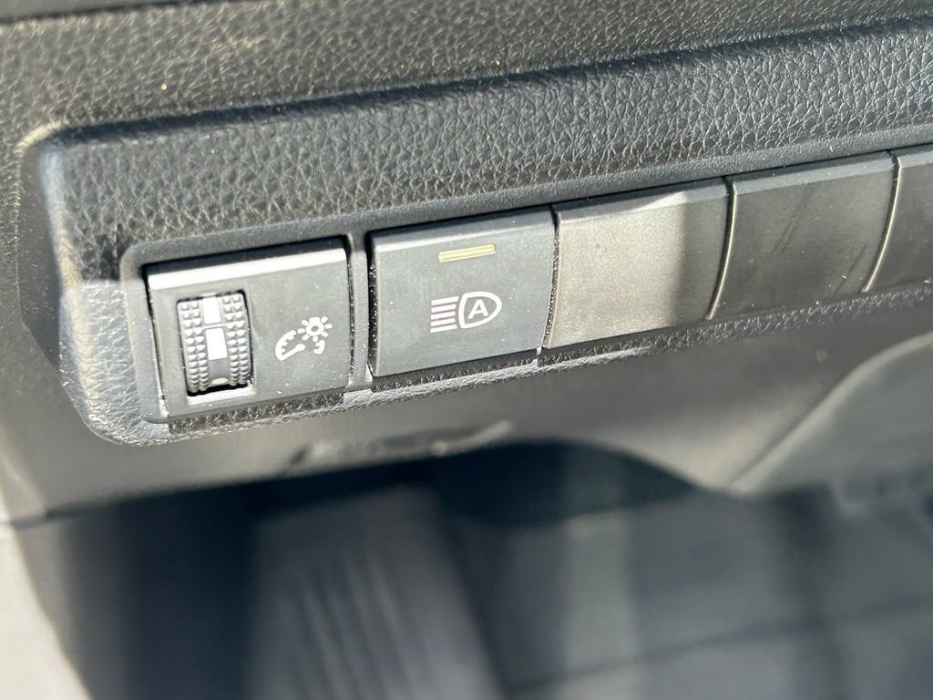 Certified 2025 Toyota Corolla LE FWD image 23
