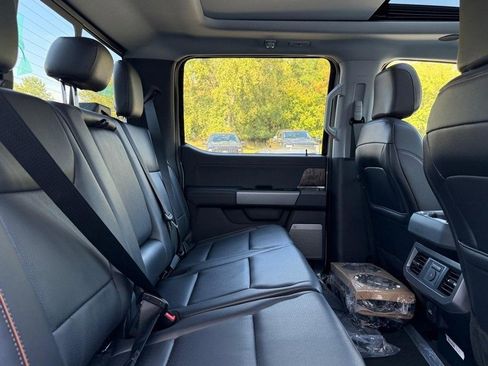 New 2025 Ford F350 Lariat w/ Lariat Ultimate Package image 6