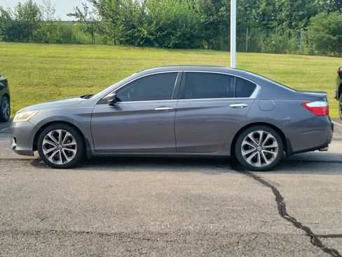 Used 2014 Honda Accord Sport image 5