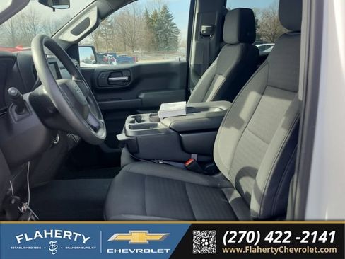 Used 2022 Chevrolet Silverado 1500 Custom Trail Boss AWD/4WD image 1