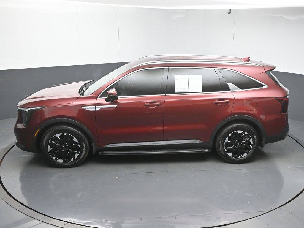 Used 2025 Kia Sorento S FWD image 47