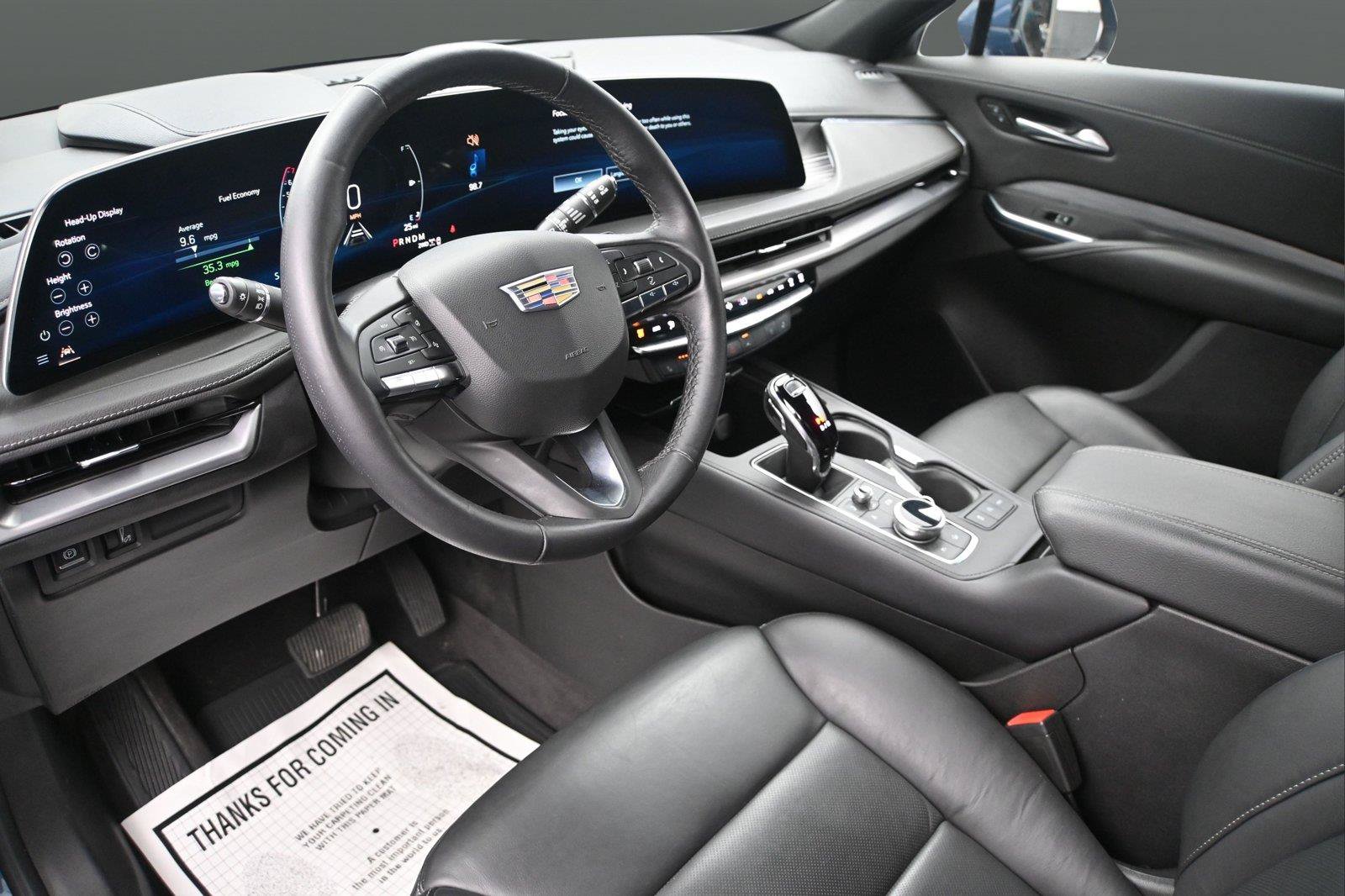 Used 2024 Cadillac XT4 Premium Luxury w/ Technology Package AWD/4WD image 2