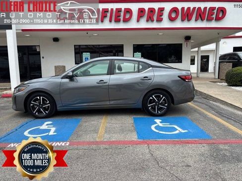 Used 2024 Nissan Sentra SV FWD image 1