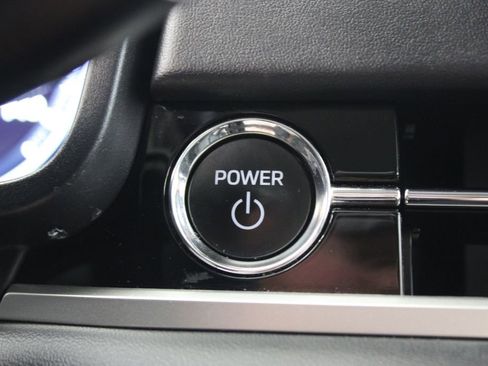 Used 2024 Mitsubishi Outlander SEL AWD/4WD image 12