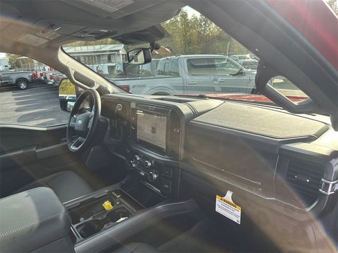 New 2026 Ford F250 Lariat w/ Chrome Package image 12
