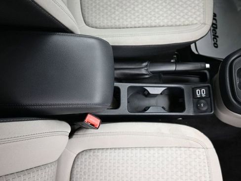 Used 2021 Ford Transit Connect XLT image 36