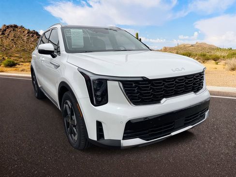 Used 2026 Kia Sorento EX w/ EX Premium Package image 1