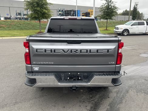 Used 2020 Chevrolet Silverado 1500 LTZ image 9
