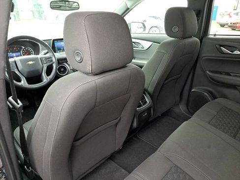 Used 2019 Chevrolet Blazer LT image 20