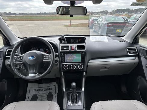 Used 2016 Subaru Forester 2.5i Touring w/ Eyesight & Navigation System image 12