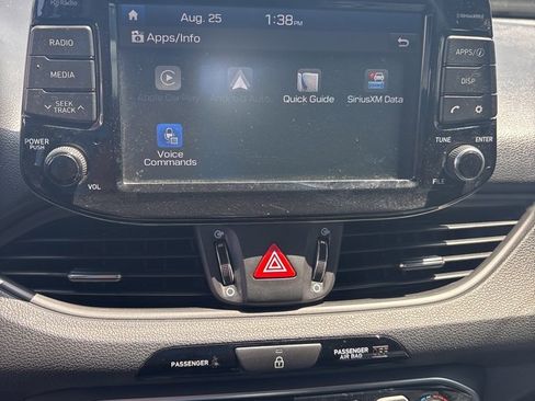 Used 2018 Hyundai Elantra GT w/ Style Package 02 image 26