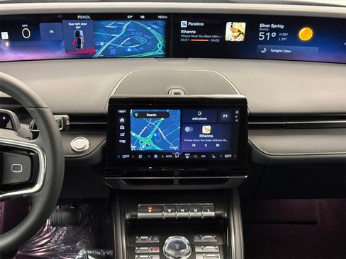 New 2026 Lincoln Nautilus Premier image 20