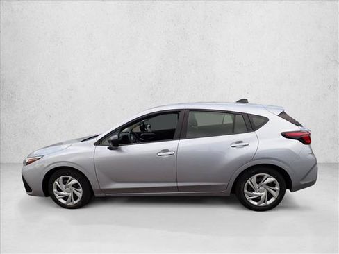Used 2024 Subaru Impreza 2.0i AWD/4WD image 2