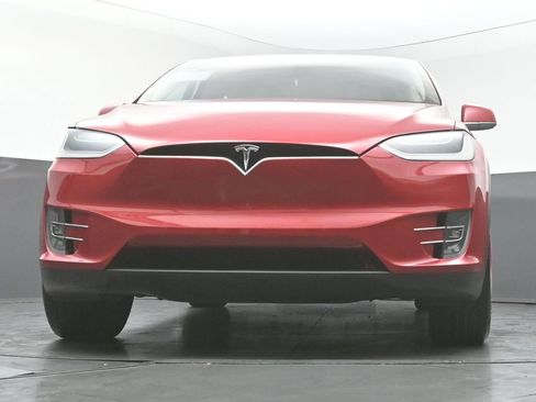 Used 2018 Tesla Model X 100D image 48