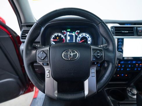 Used 2024 Toyota 4Runner Limited AWD/4WD image 15