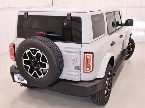 New 2026 Ford Bronco Outer Banks AWD/4WD image 35