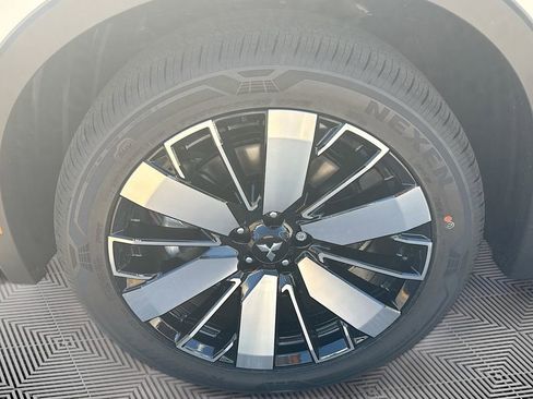 New 2026 Mitsubishi Outlander SE image 33