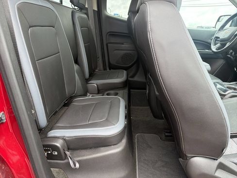 Used 2018 Chevrolet Colorado Z71 AWD/4WD image 26