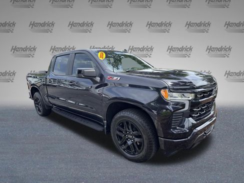 Used 2024 Chevrolet Silverado 1500 RST w/ Convenience Package II AWD/4WD image 2