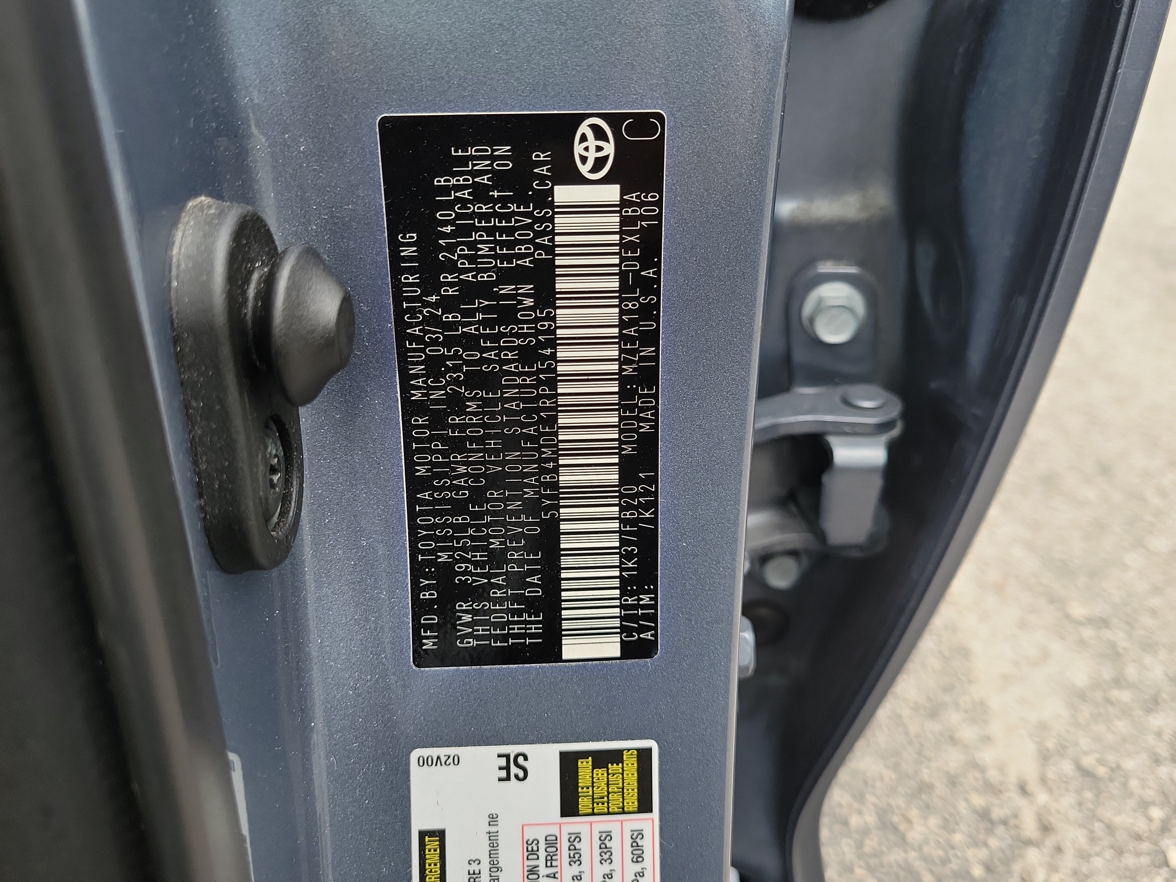 Used 2024 Toyota Corolla LE FWD image 30