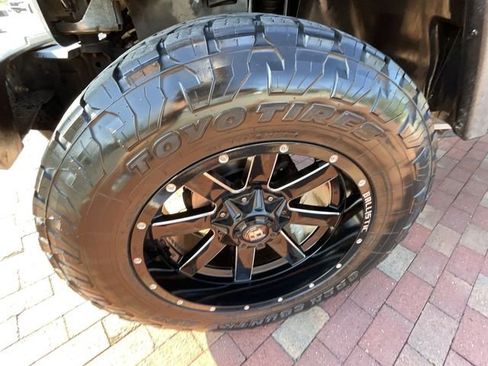Used 2017 Jeep Wrangler Unlimited Sport w/ Quick Order Package 24S AWD/4WD image 32