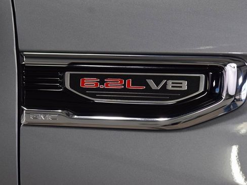 Used 2024 GMC Sierra 1500 Denali w/ Technology Package image 16