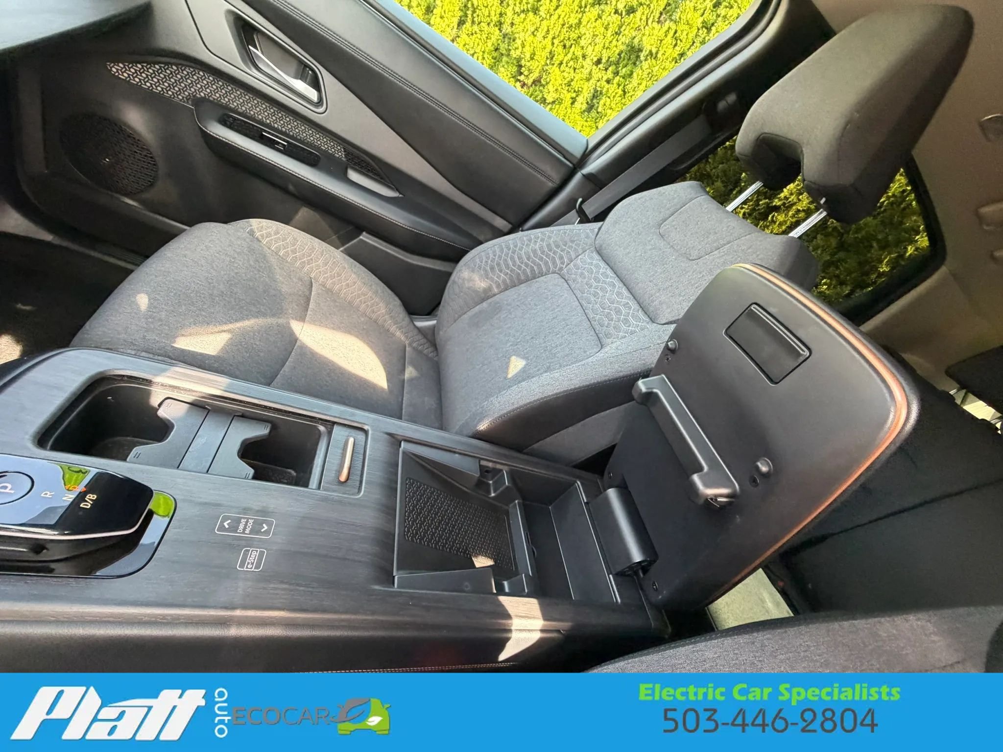 Used 2023 Nissan Ariya FWD image 26