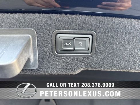 Used 2021 Audi A8 L 4.0T w/ Executive Plus Package image 21