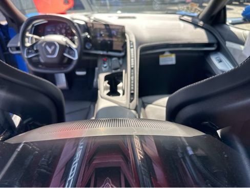 Used 2022 Chevrolet Corvette Stingray Preferred Cpe w/ 2LT RWD image 4