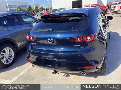Used 2022 MAZDA MAZDA3 s image 6