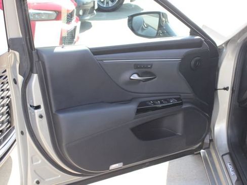 Certified 2024 Lexus ES 350 w/ Premium Package FWD image 11