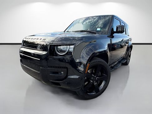 New 2026 Land Rover Defender 110 X-Dynamic SE AWD/4WD image 1