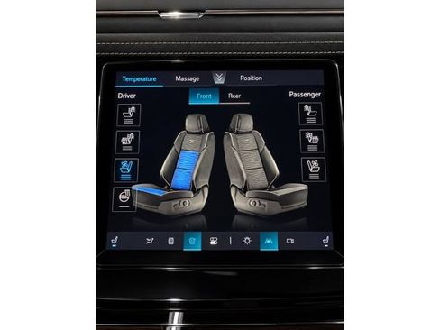 Used 2025 Cadillac Escalade ESV Sport Platinum AWD/4WD image 41
