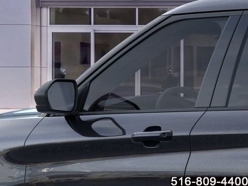 Used 2026 Ford Explorer Active w/ Active Comfort Package AWD/4WD image 21