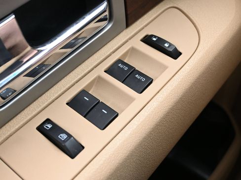 Used 2013 Ford F150 King Ranch w/ King Ranch Luxury Pkg RWD image 25