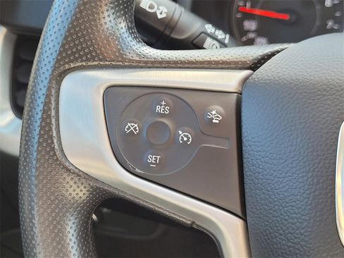 Used 2022 GMC Terrain SLE w/ Driver Convenience Package image 19